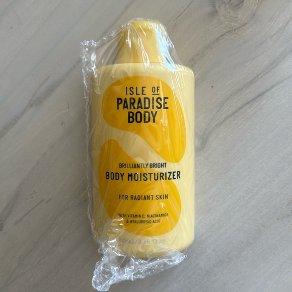 NWT Isle of Paradise Brilitantly Bright Body Moisturizer - Picture 4 of 5